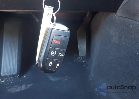 2023 Dodge Charger Sxt Awd z USA, uszkodzony, nr VIN 2C3CDXJG1PH632375